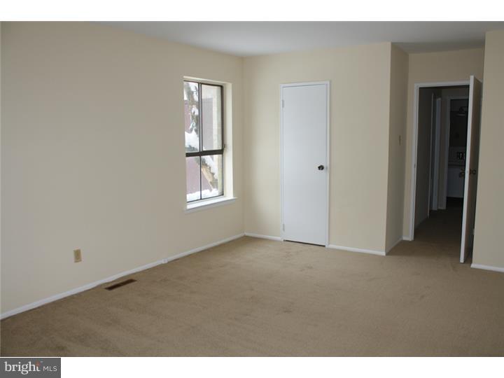 702 Raintree Lane Malvern, PA 19355 - Photo 13 of 18 Gallery Image 13