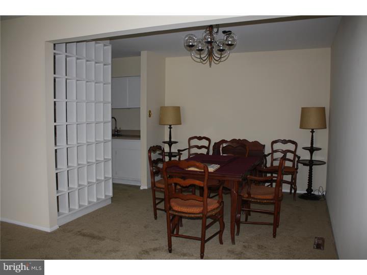 702 Raintree Lane Malvern, PA 19355 - Photo 3 of 18 Gallery Image 3
