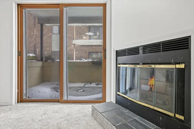 $95,000 | 1916 Tracy Drive, Unit 31, Bloomington, IL 61704