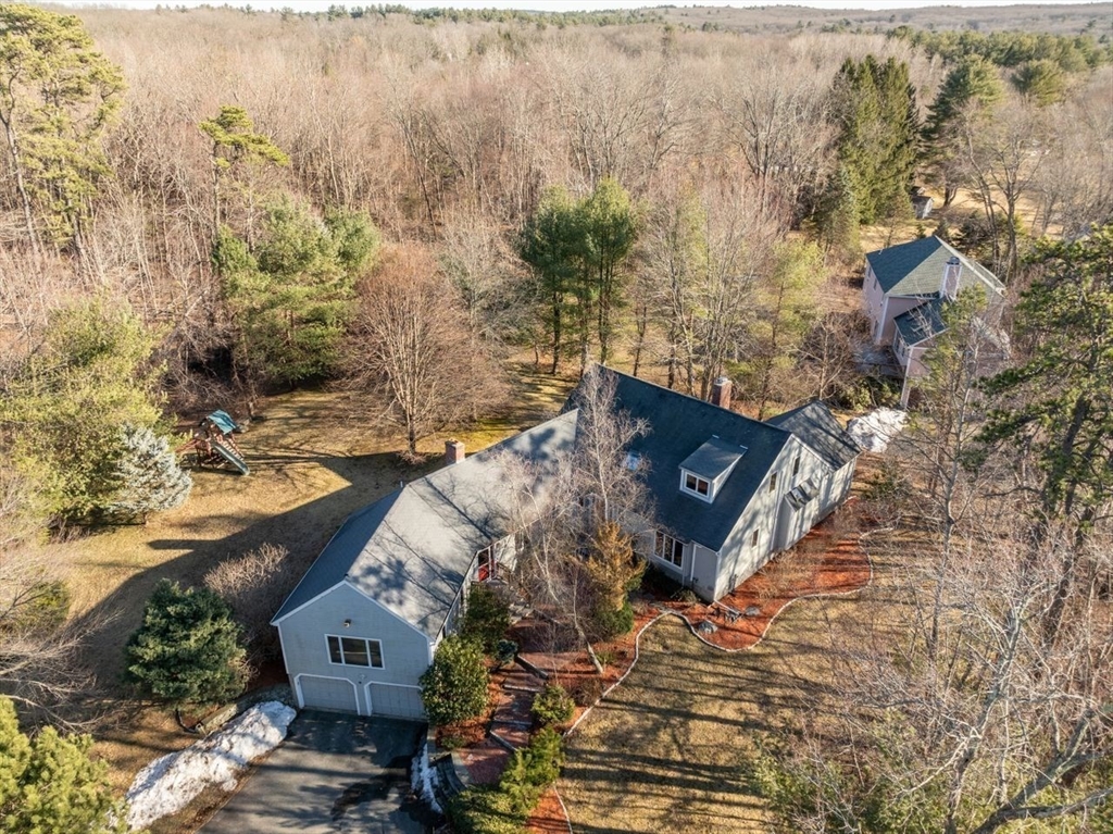 198 River Road Andover, MA 01810 - Photo 1 of 26 Gallery Image 1