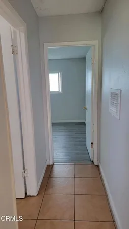 a view of utility room