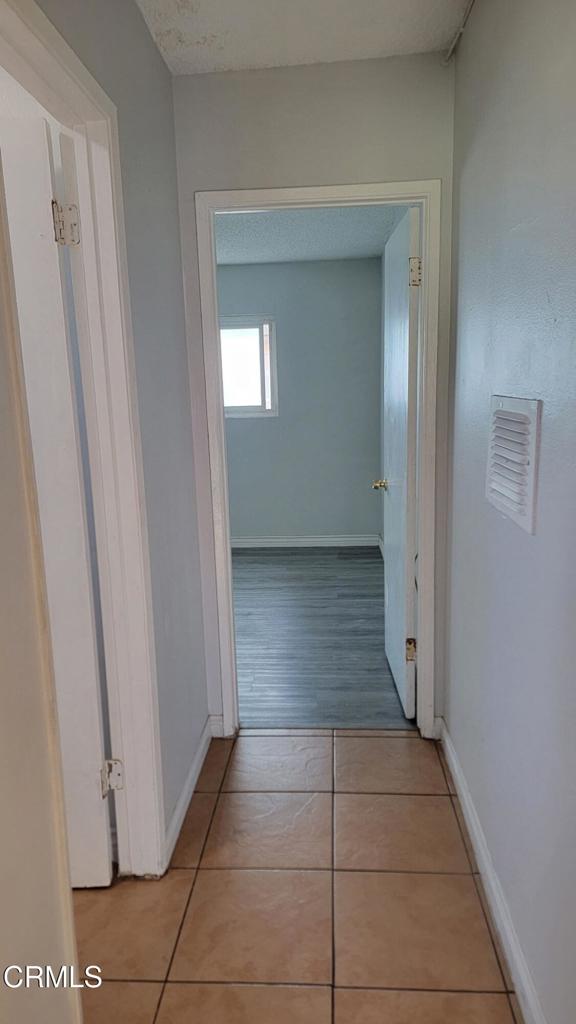 153 West Cascade Drive, Unit D Rialto, CA 92376 - Photo 8 of 15 3823388250534540767