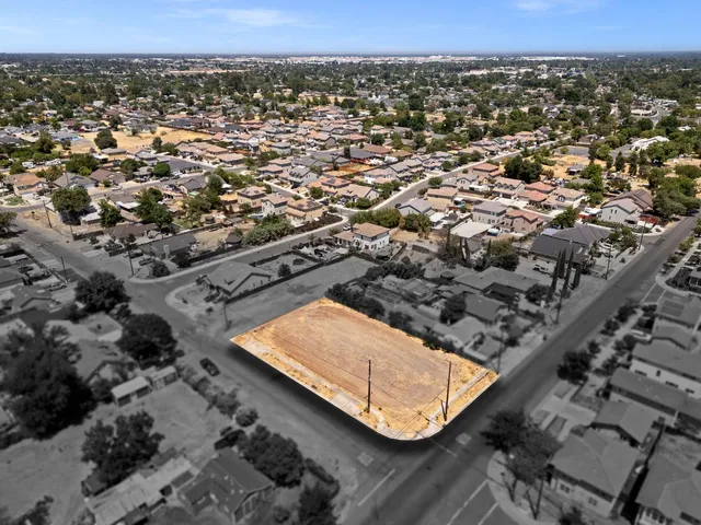 $299,900 | 3408 Taylor Street, Sacramento, CA 95838