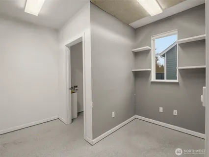 $1,300,000 | 6501 119th Avenue East, Puyallup, WA 98372