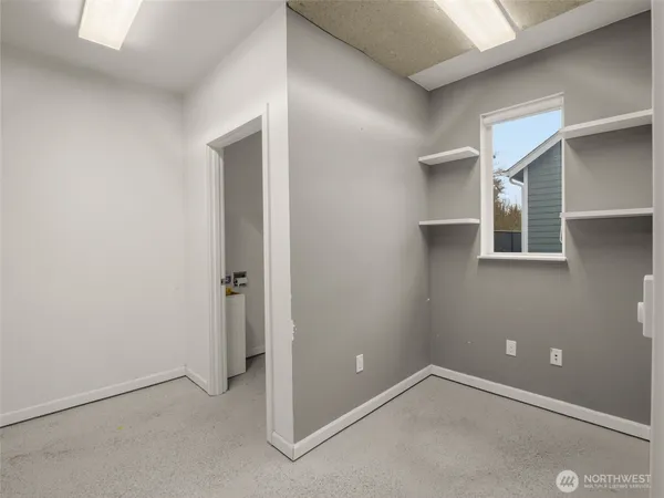 $1,250,000 | 6501 119th Avenue East, Puyallup, WA 98372