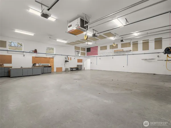 $1,250,000 | 6501 119th Avenue East, Puyallup, WA 98372