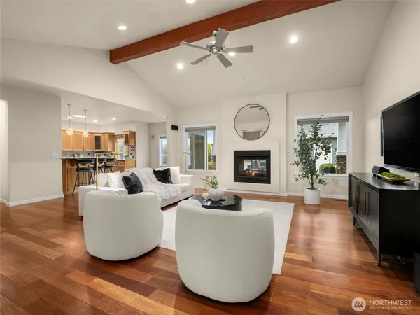 $1,250,000 | 6501 119th Avenue East, Puyallup, WA 98372