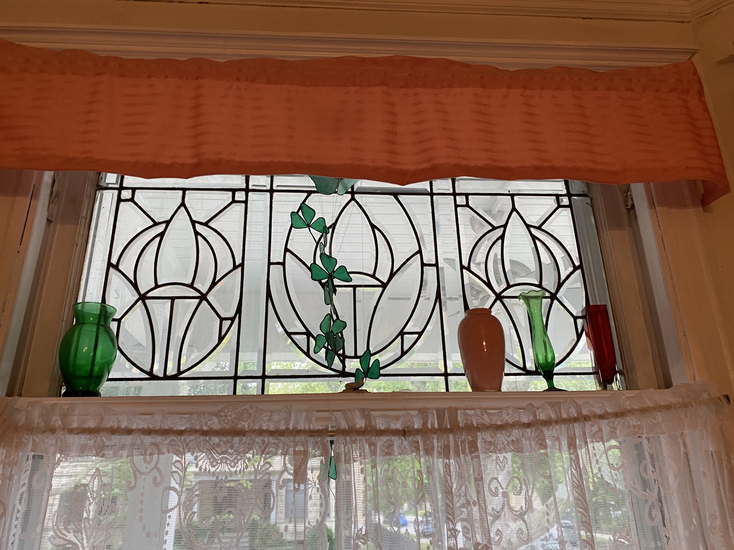 3902 North Hamilton Avenue Chicago, IL 60618 - Photo 21 of 24 a view of light pole with wooden fence