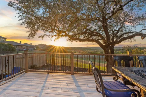 $639,000 | 22112 Rock Wren Road, Spicewood, TX 78669