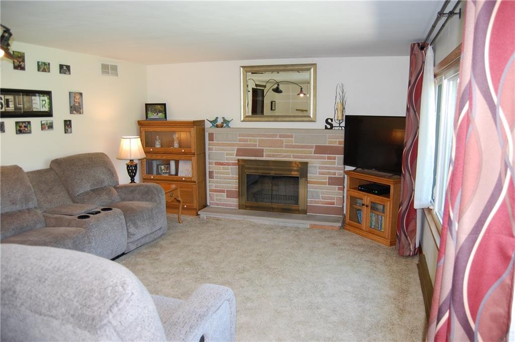 127 Cranberry Road Grove City, PA 16127 - Photo 11 of 17 Gallery Image 11