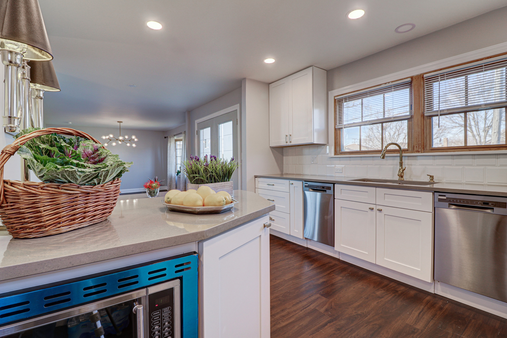 7809 East Prairie Road Skokie, IL 60076 - Photo 15 of 32