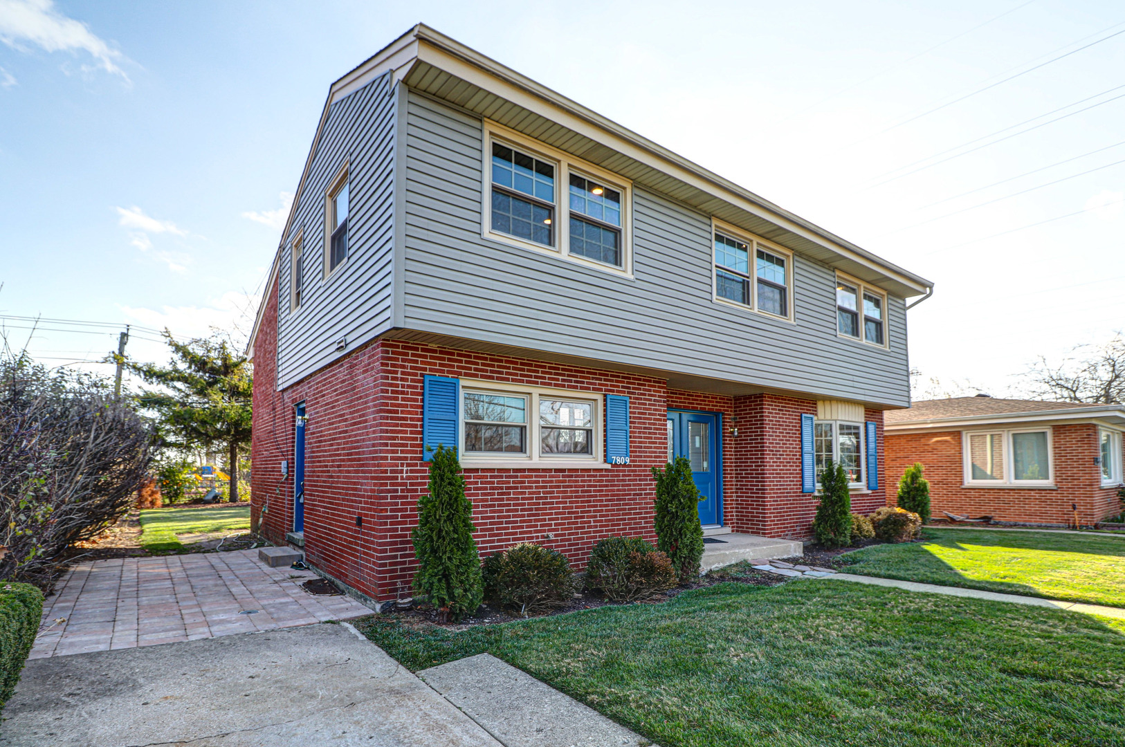 7809 East Prairie Road Skokie, IL 60076 - Photo 3 of 32