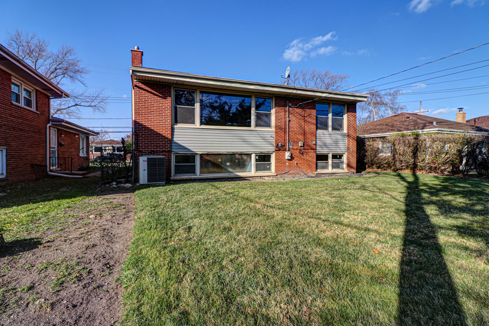 7809 East Prairie Road Skokie, IL 60076 - Photo 30 of 32