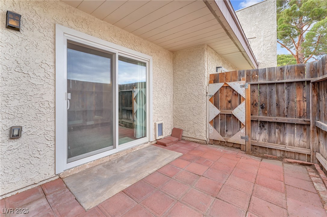 579 Rene Lane Henderson, NV 89015 - Photo 27 of 32