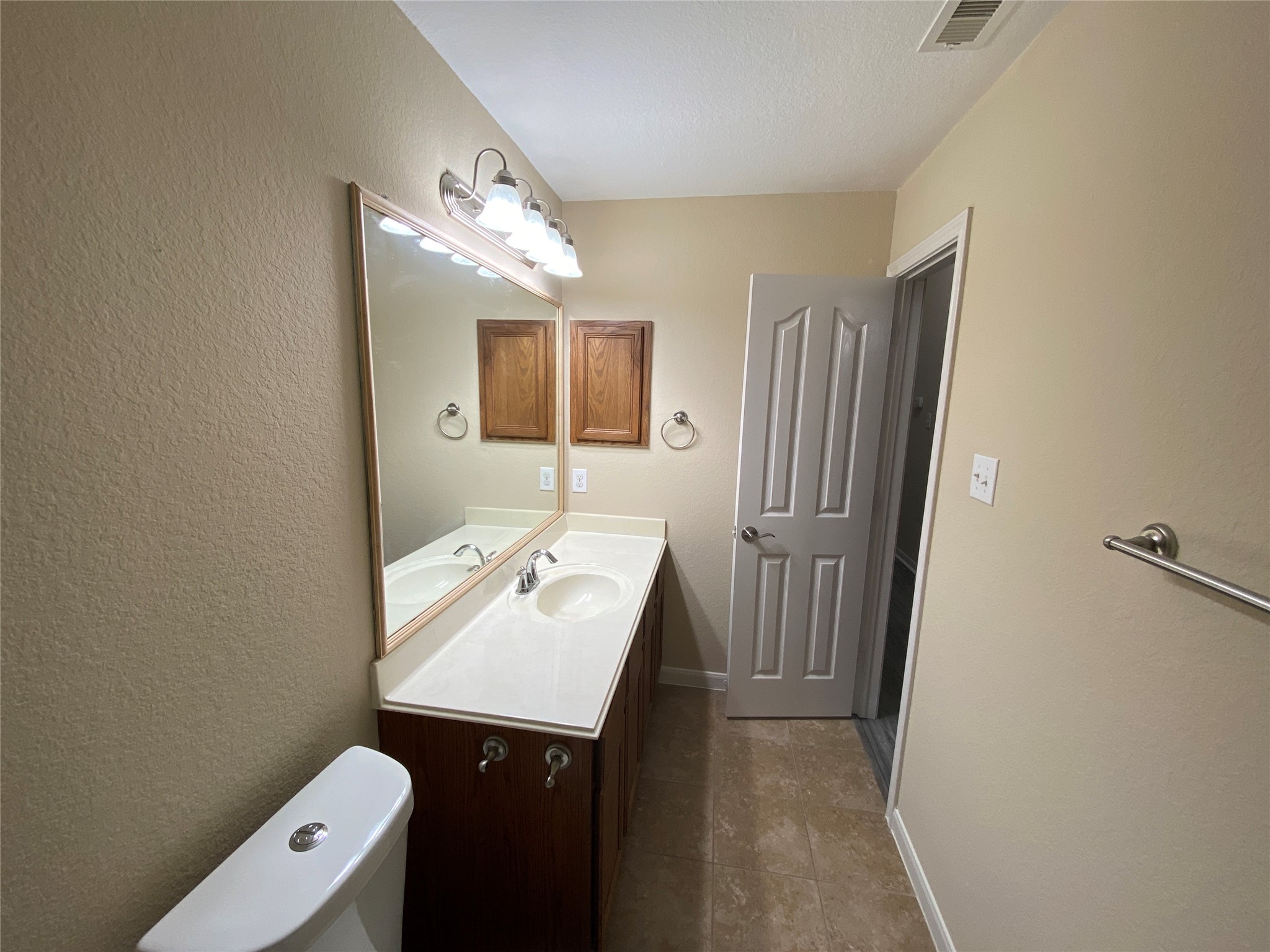 4903 Summer Ridge Drive Conroe, TX 77303 - Photo 26 of 32