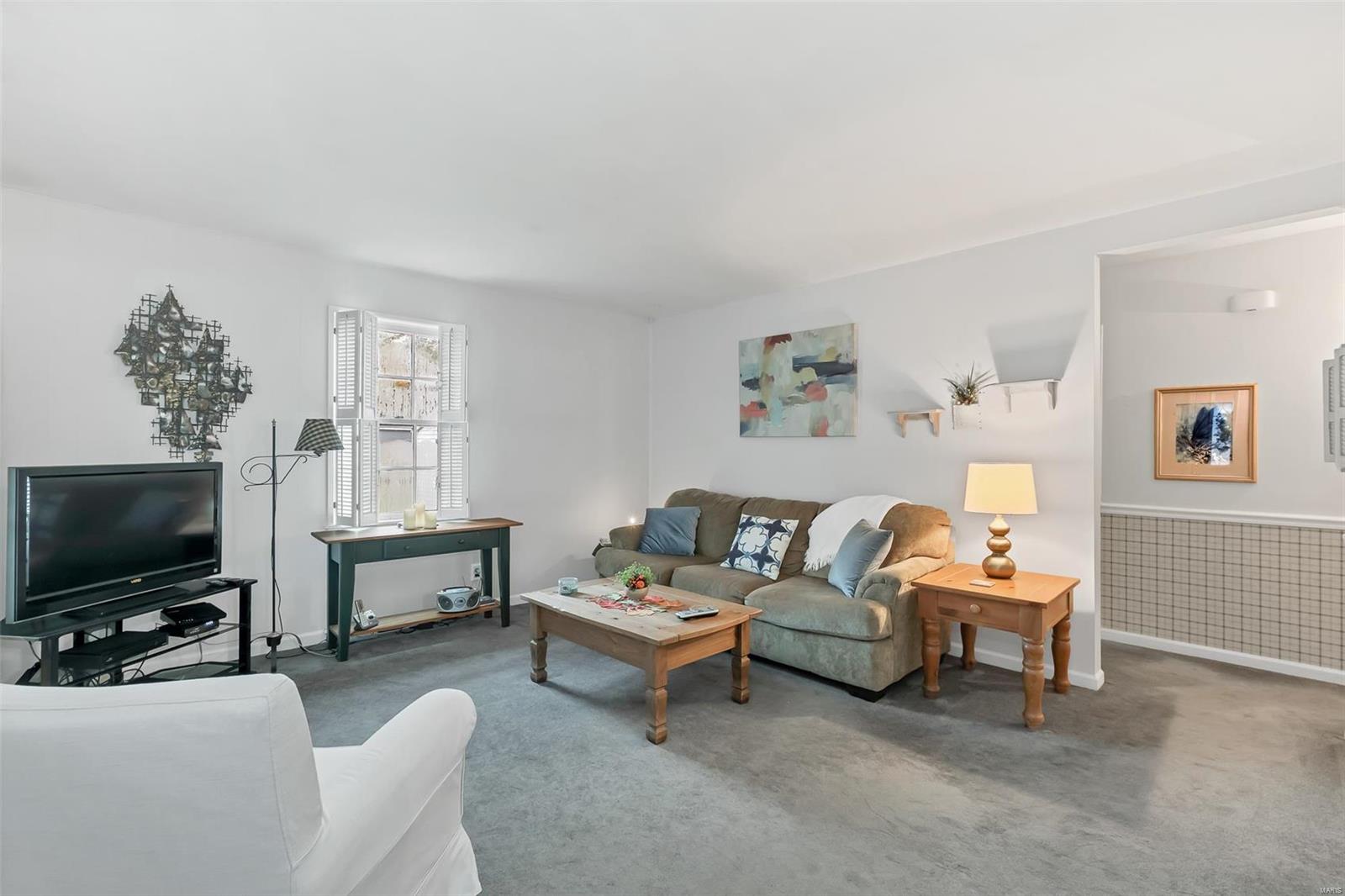 2420 Mullanphy Road Florissant, MO 63031 - Photo 6 of 21 Gallery Image 6