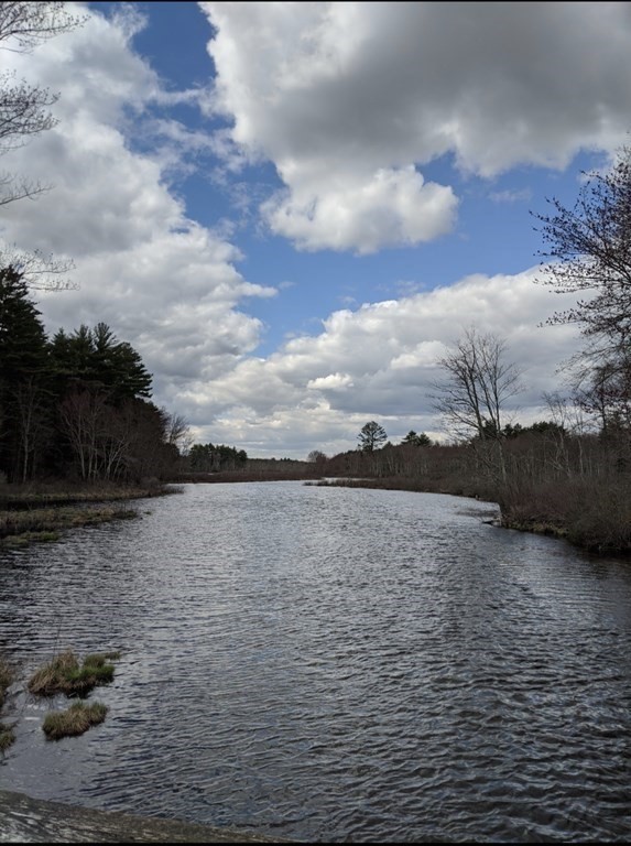 525 Old County Road Holland, MA 01521 - Photo 11 of 12