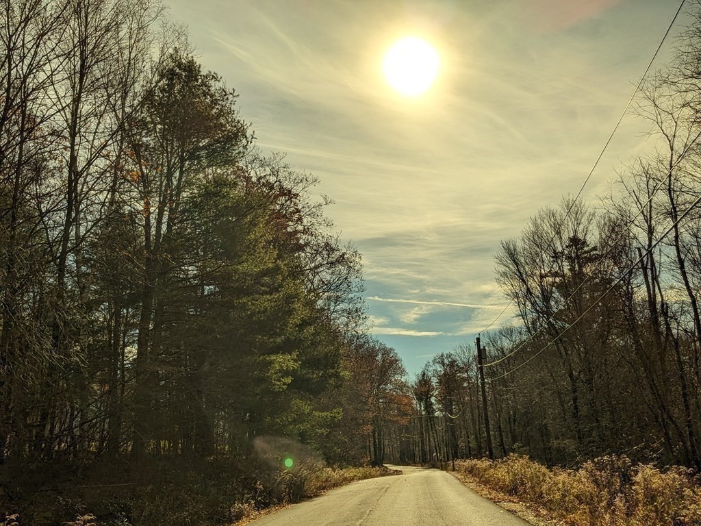 525 Old County Road Holland, MA 01521 - Photo 10 of 12