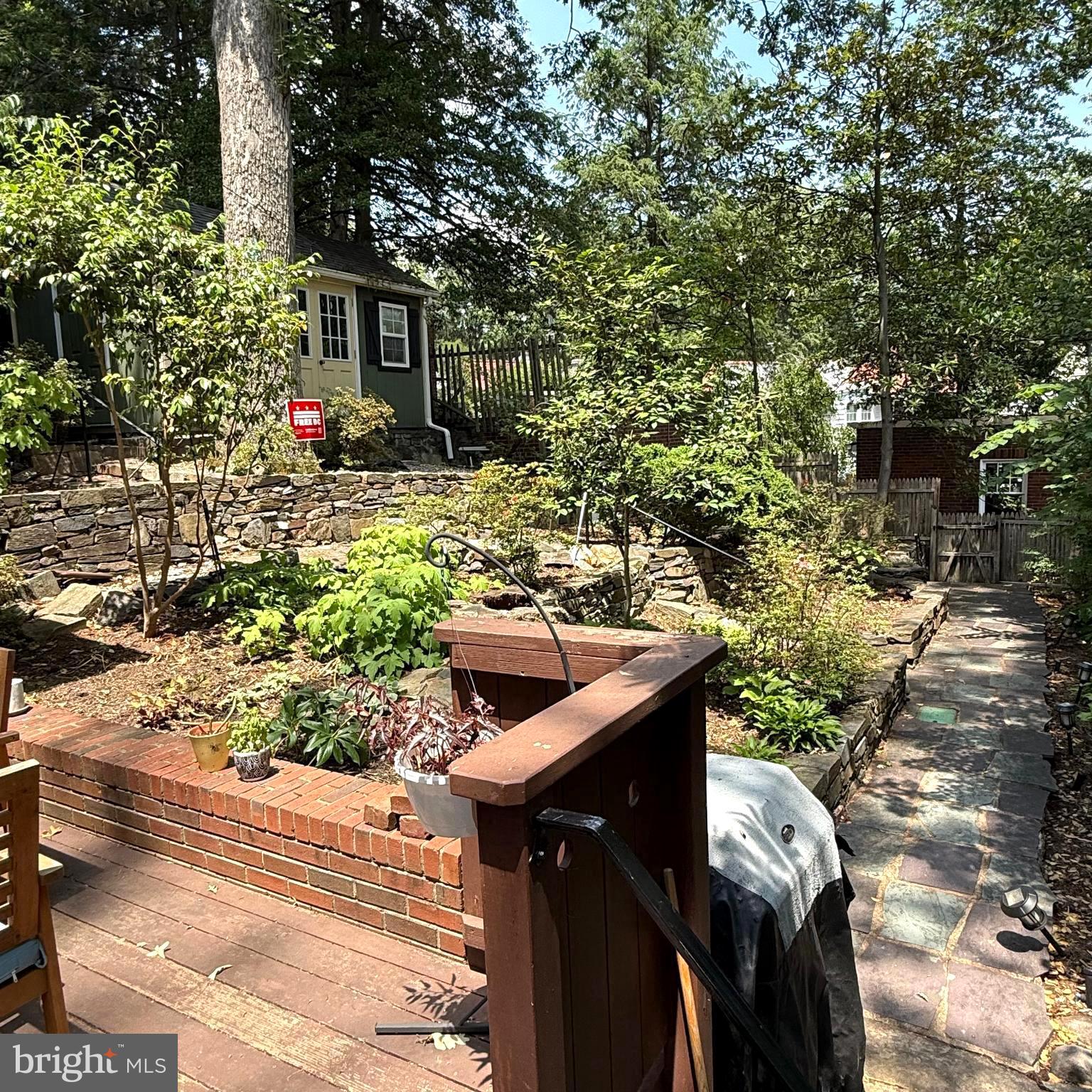 3121 Quebec Place Northwest Washington, DC 20008 - Photo 27 of 29 Beautiful gardens, must see!