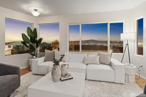 $1,995,000 | 221 Cresta Vista Drive, San Francisco, CA 94127