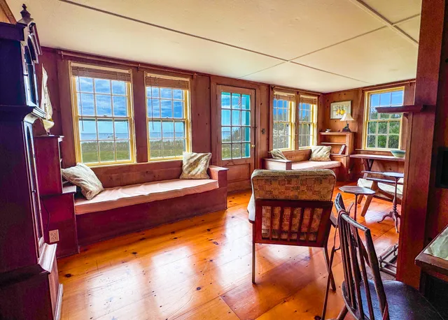 $5,750,000 | 26 North Cambridge Street, Nantucket, MA 02554