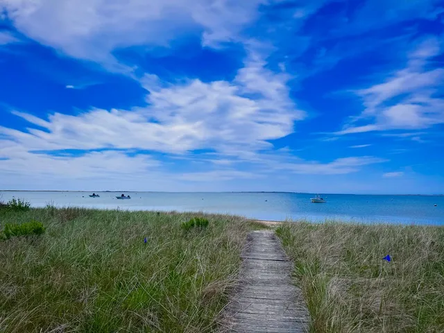 $5,750,000 | 26 North Cambridge Street, Nantucket, MA 02554