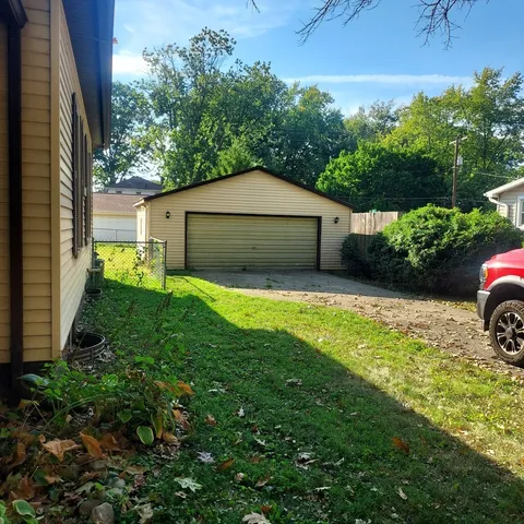 $160,000 | 303 North Draper Avenue, Champaign, IL 61821