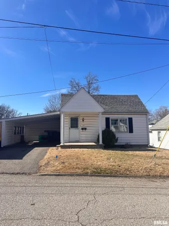 $84,900 | 115 East Avenue, Anna, IL 62906