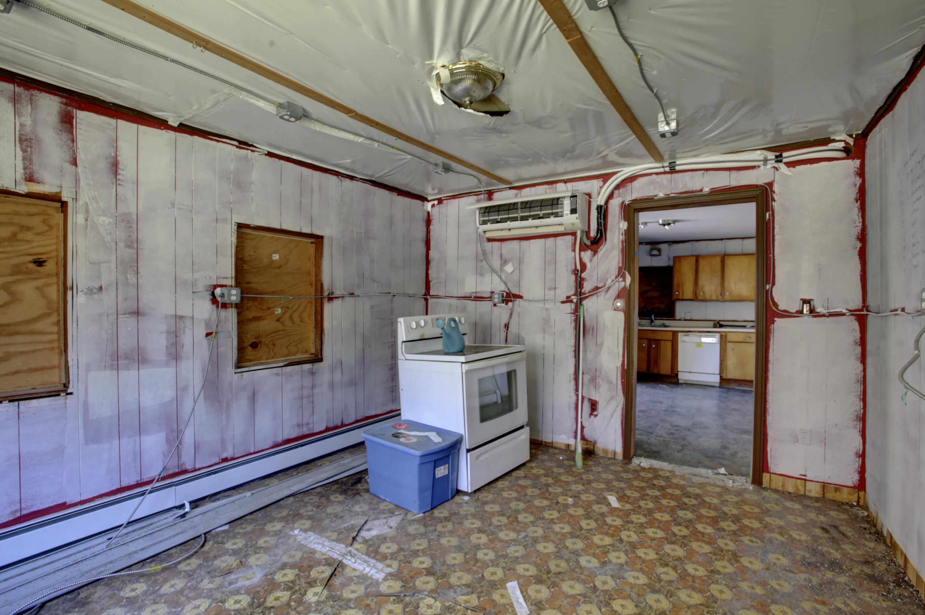 395 Gorham Road Scarborough, ME 04074 - Photo 5 of 8 IMG_0327_29_30_31_Interior 2