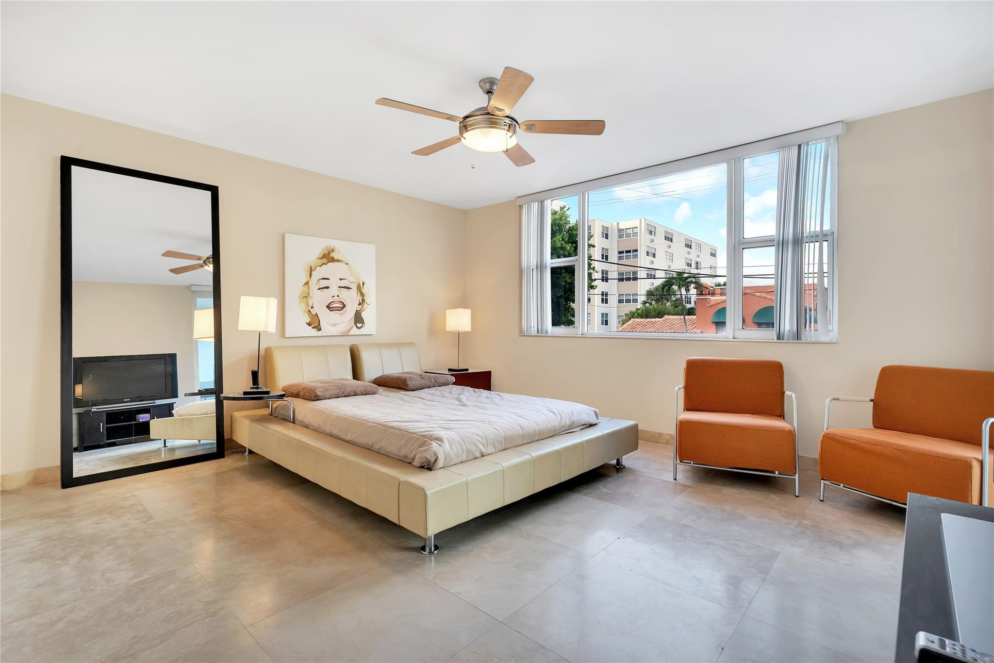 112 North Birch Road, Unit 202 Fort Lauderdale, FL 33304 - Photo 9 of 18 Photo 9