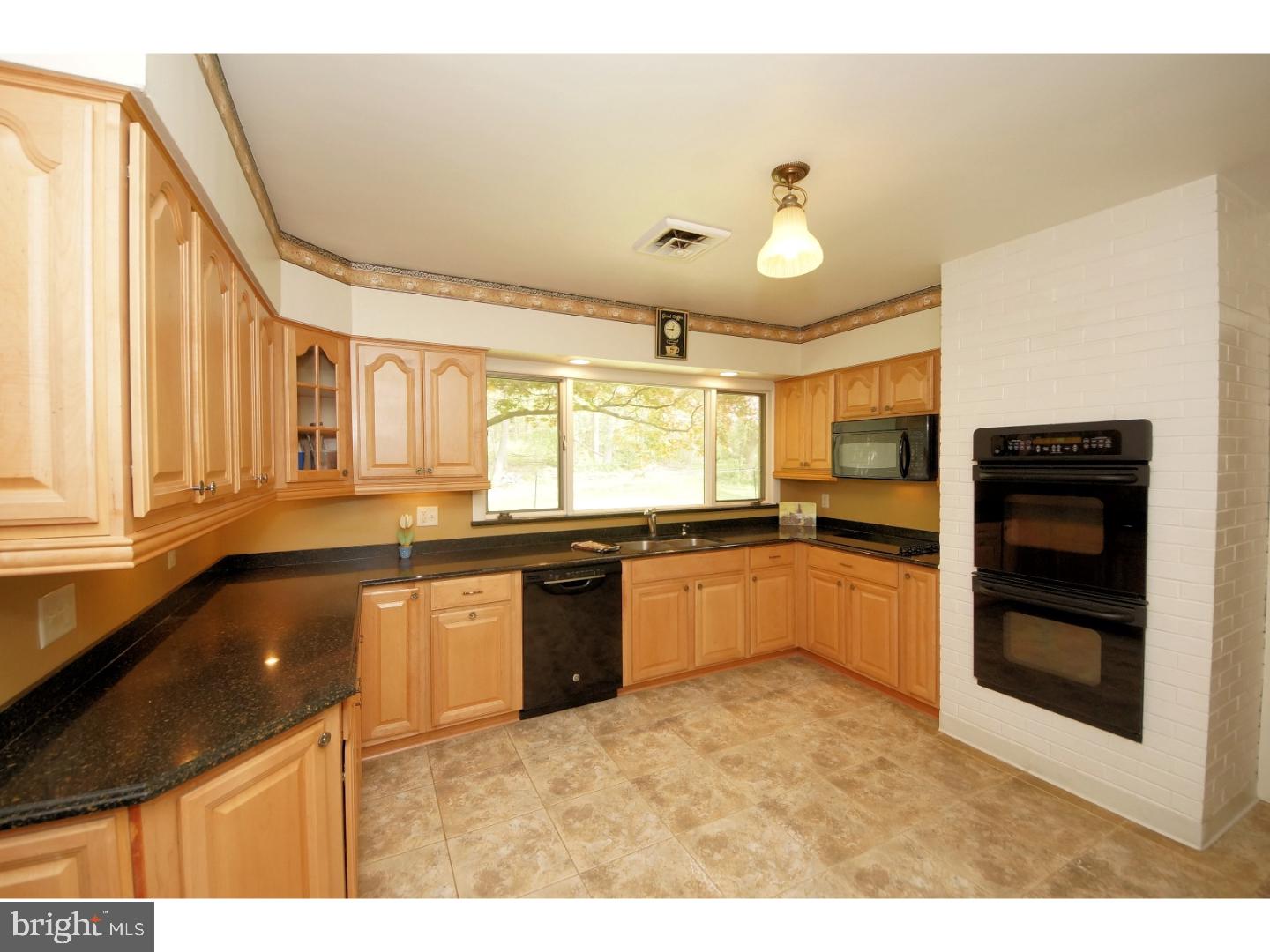 1134 River Road Ewing, NJ 08628 - Photo 11 of 23 Gallery Image 11