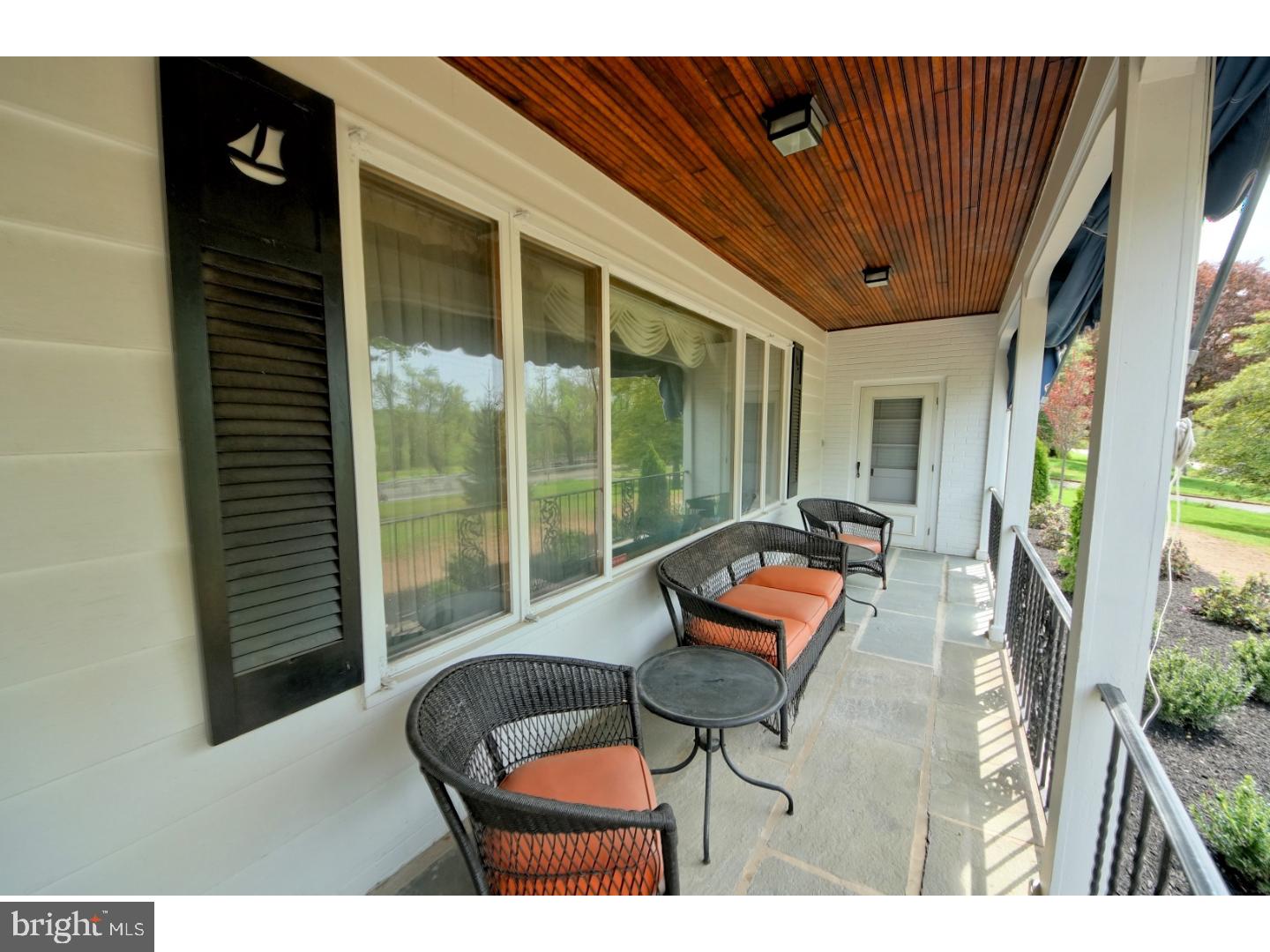 1134 River Road Ewing, NJ 08628 - Photo 4 of 23 Gallery Image 4
