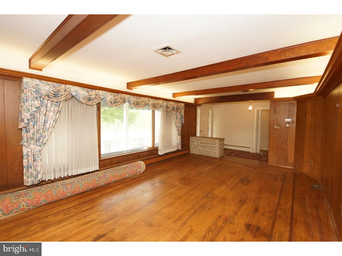 1134 River Road Ewing, NJ 08628 - Photo 5 of 23 Gallery Image 5