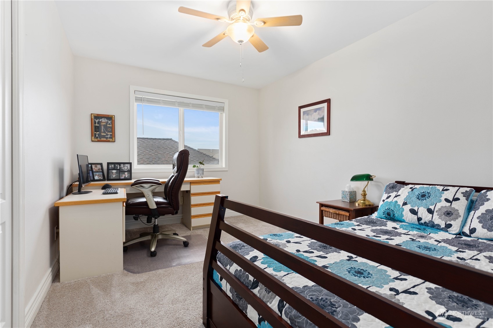 212 Springview Drive Lynden, WA 98264 - Photo 20 of 40 a view of a workspace with furniture