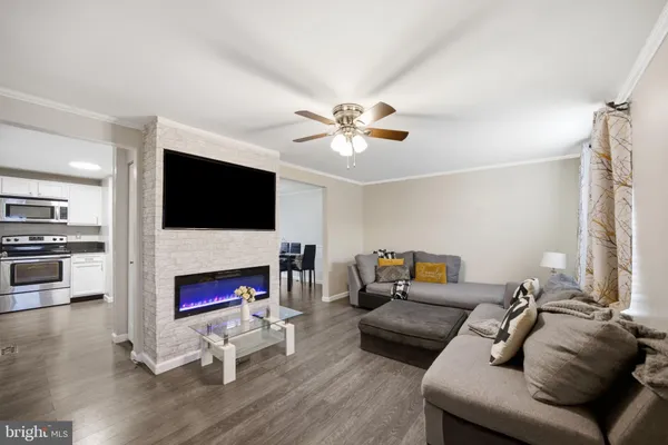 $368,000 | 8005 Covington Avenue, Glen Burnie, MD 21061