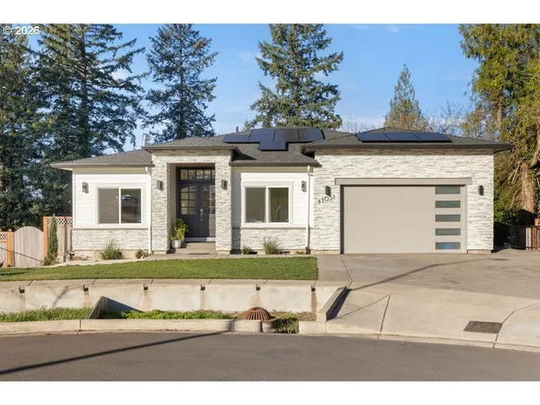 $955,000 | 17051 Southeast Manley Street, Portland, OR 97236