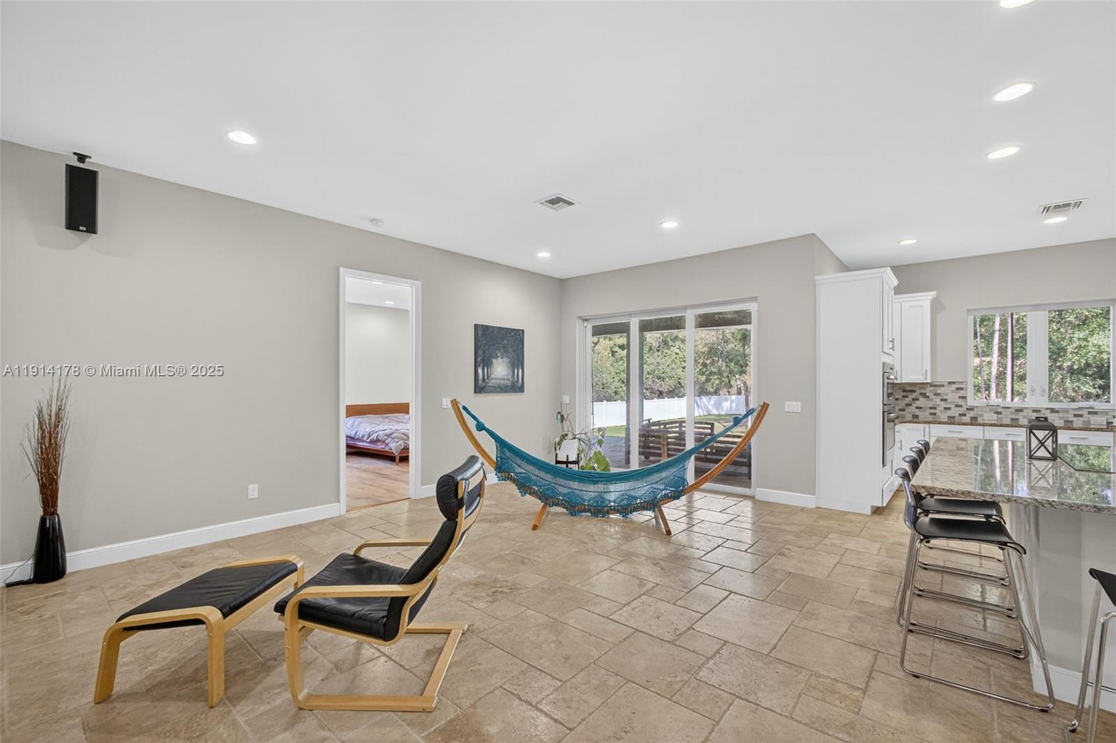 18369 Mellen Lane Jupiter, FL 33478 - Photo 17 of 84