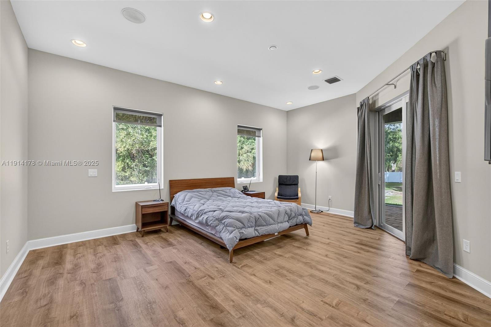 18369 Mellen Lane Jupiter, FL 33478 - Photo 26 of 84