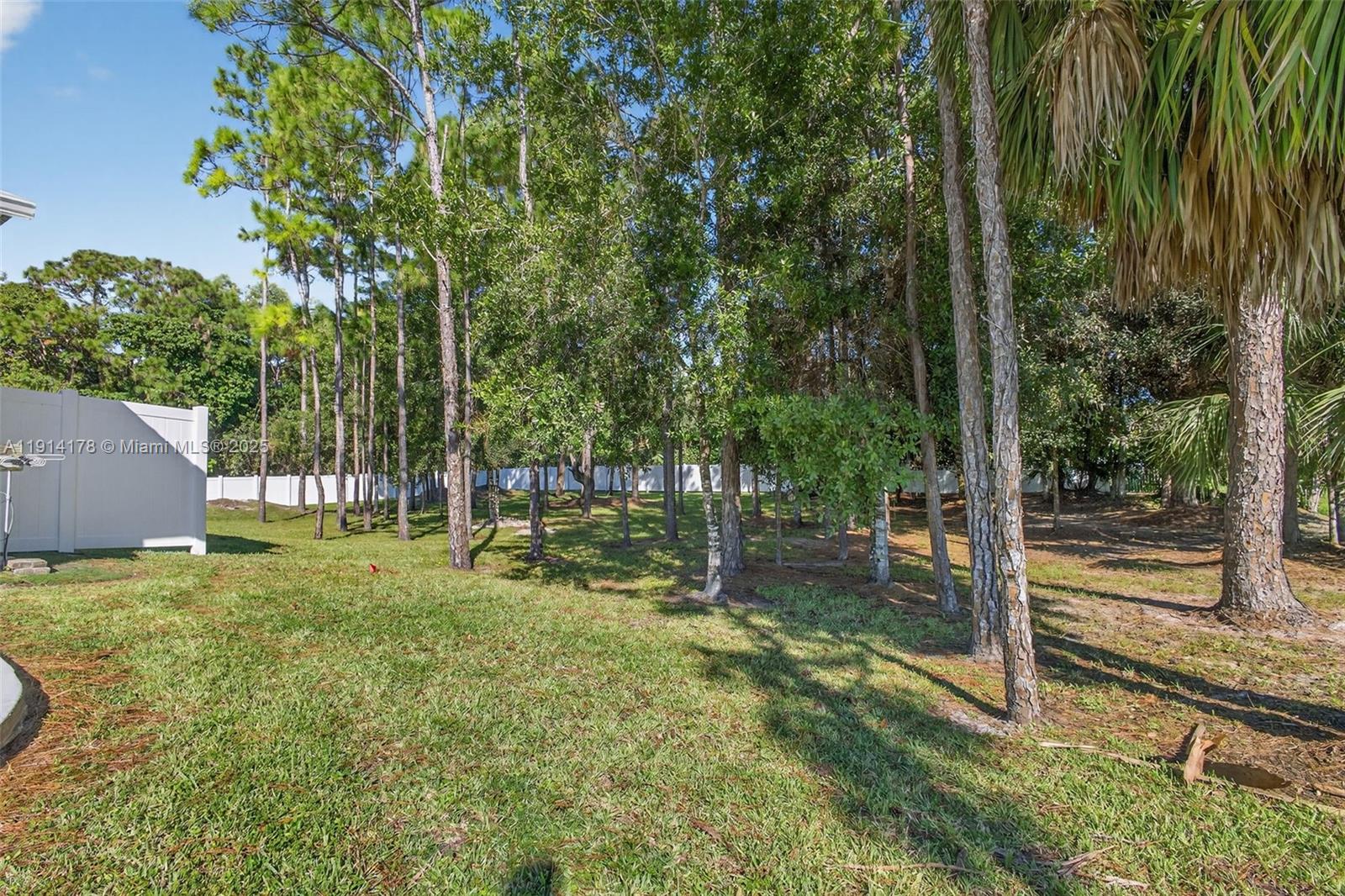 18369 Mellen Lane Jupiter, FL 33478 - Photo 68 of 84