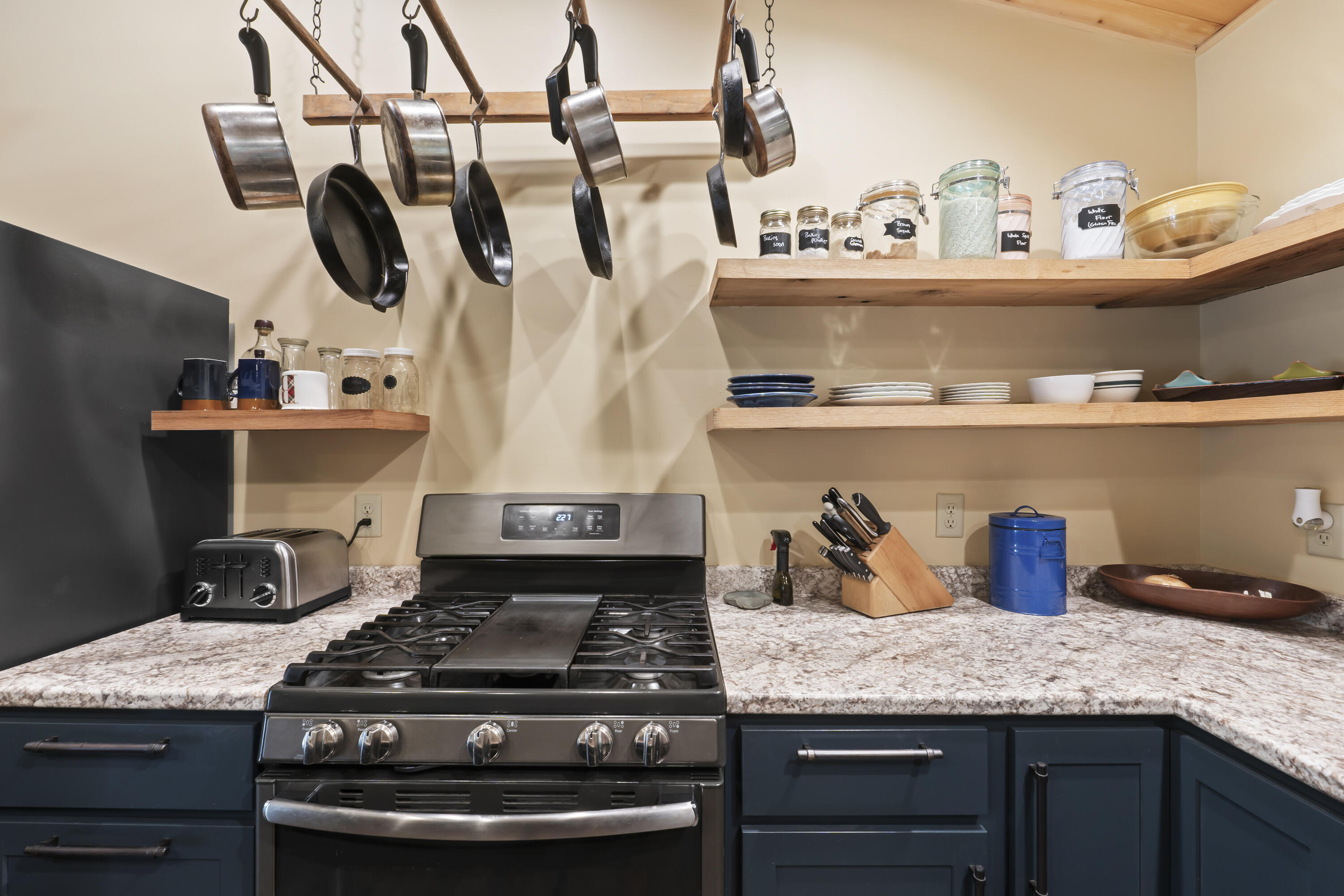 1020 Naples Road Harrison, ME 04040 - Photo 40 of 69 Gas range