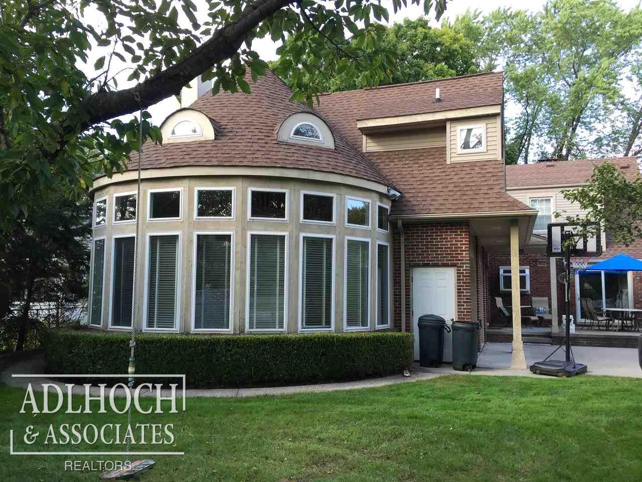 565 Hampton Road Grosse Pointe Woods, MI 48236 - Photo 36 of 37