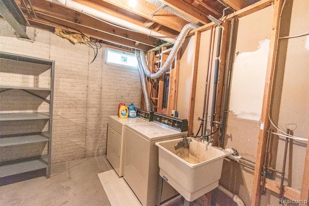 3369 Lahring Road Linden, MI 48451 - Photo 46 of 49
