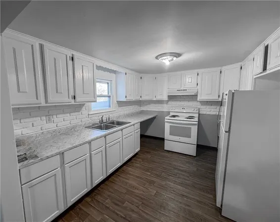$165,000 | 930 East Stone Street, Independence, MO 64050