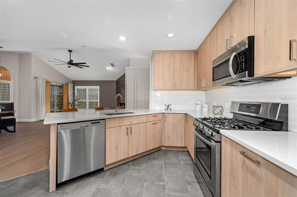 9821 Southwest 34 Road Gainesville, FL 32608 - Photo 11 of 42