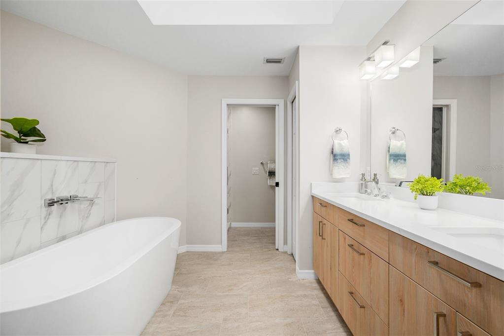 9821 Southwest 34 Road Gainesville, FL 32608 - Photo 20 of 42