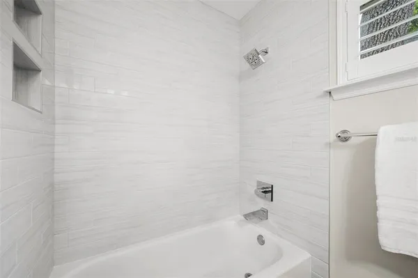 $2,800 | 9821 Southwest 34 Road, Gainesville, FL 32608