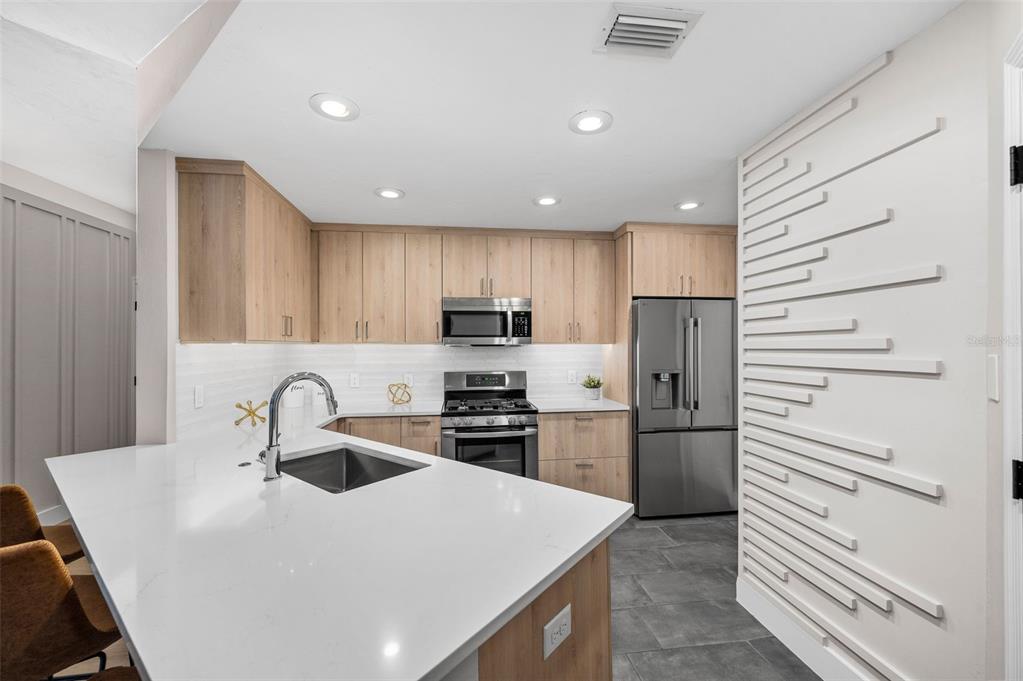 9821 Southwest 34 Road Gainesville, FL 32608 - Photo 10 of 42