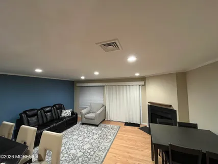 $415,000 | 60 Horseshoe Court, Tinton Falls, NJ 07753