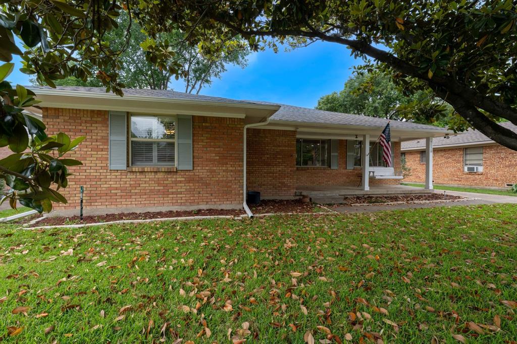 7128 Haverford Road Dallas, TX 75214 - Photo 2 of 24