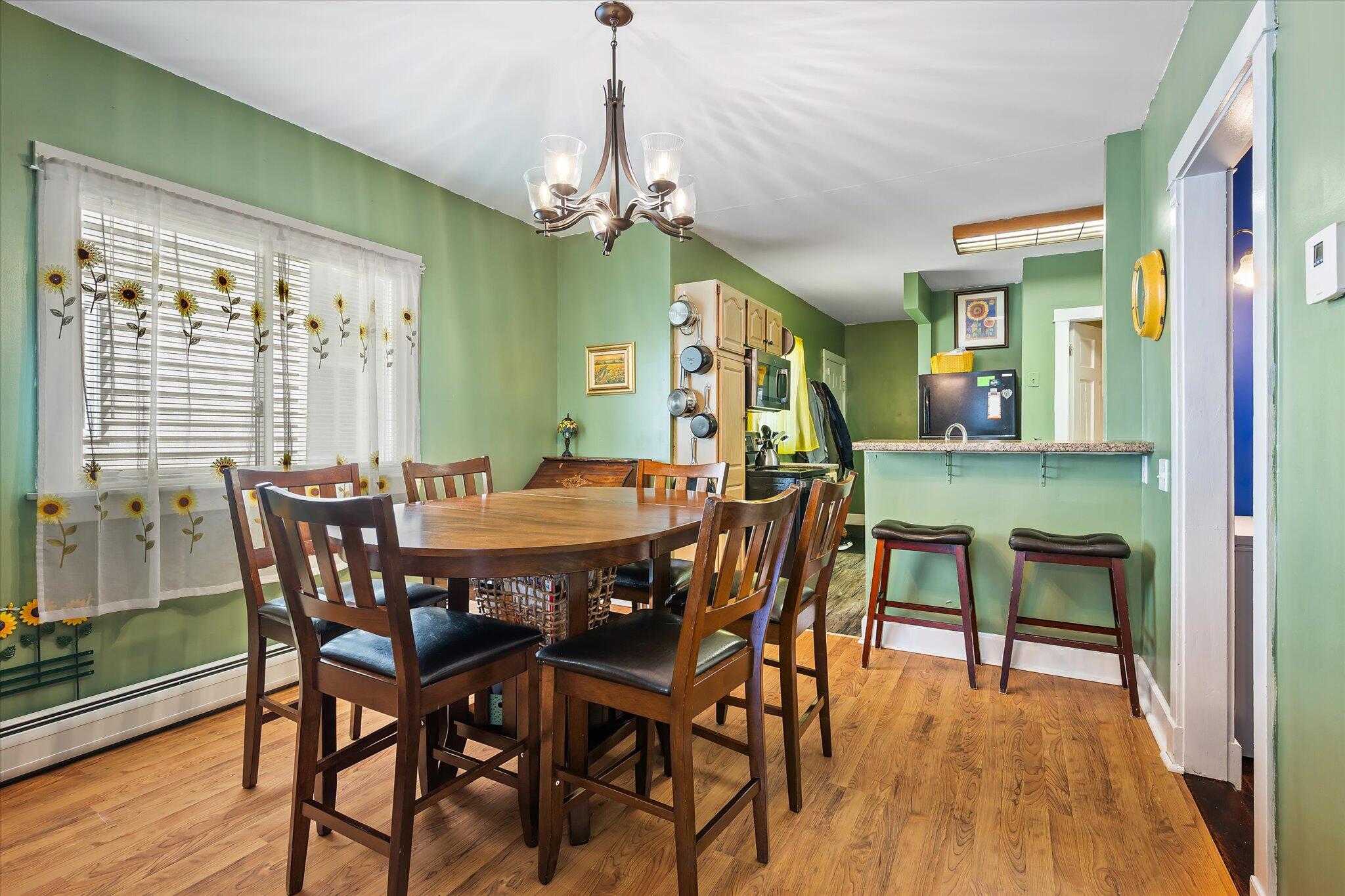 327 French Street Bangor, ME 04401 - Photo 12 of 43 12-Dining Room